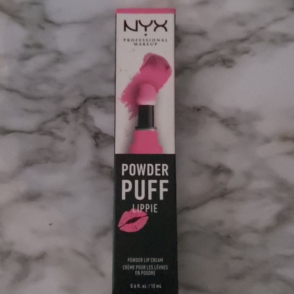 Nyx powder puff Lippie